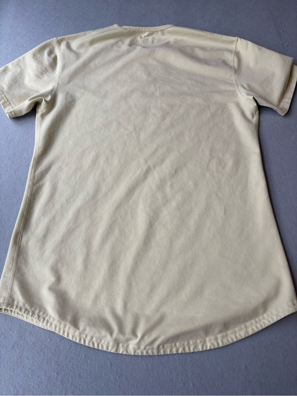 BYLT Drop Cut Lux Short Sleeve Curve Hem Crew Tee in Sage Yellow Sz M Athleisure - Picture 7 of 7